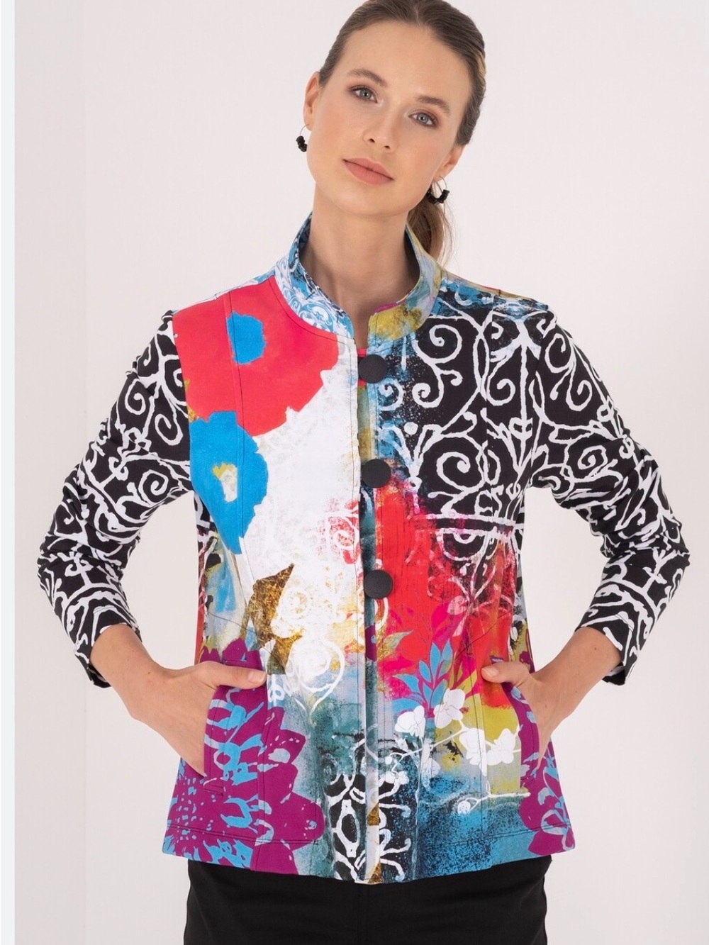 Women's Multicolor Floral Pattern Jacket - Picture 2 of 8